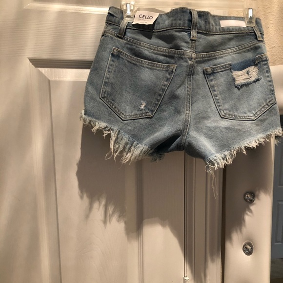 Shorts - Picture 2 of 2